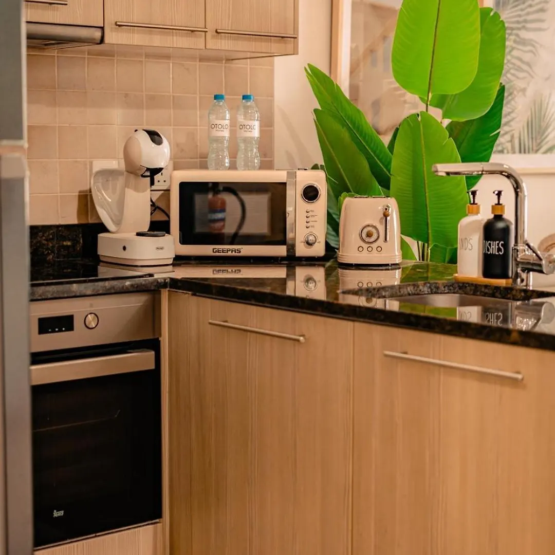 Apartment Studio By Otolo Homes With Free Yas Theme Park Tickets Abu Dhabi