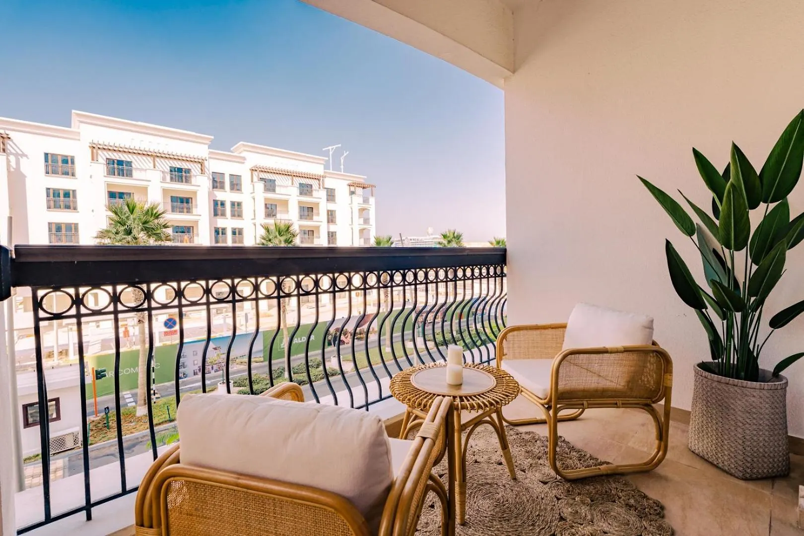 Lejlighed Studio By Otolo Homes With Free Yas Theme Park Tickets Abu Dhabi